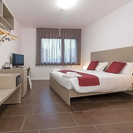 Otel Cascina Fossata &