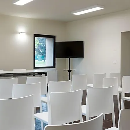 Cascina Fossata & Otel 3*