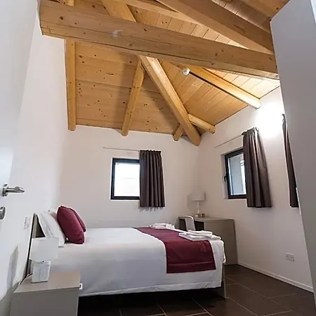 Cascina Fossata & فندق تورينو